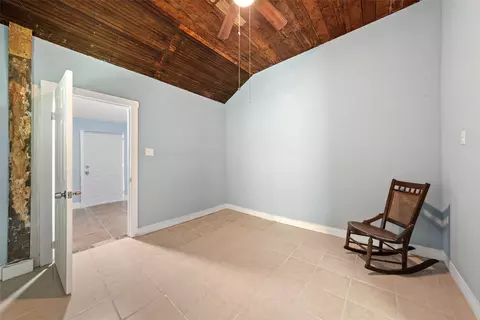 Bedroom - 2805 Parrott Ave, Waco, TX 76707 photo 2 of 3
