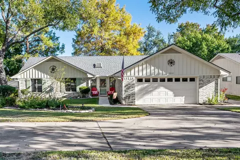 5003 Bueno Dr, Granbury, TX 76049