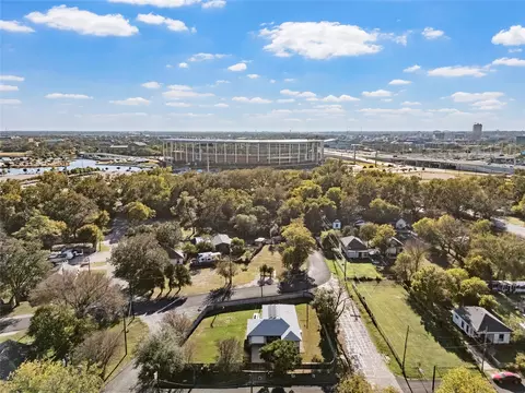 View/Area - 1101 E Walnut St, Waco, TX 76704 photo 1 of 1