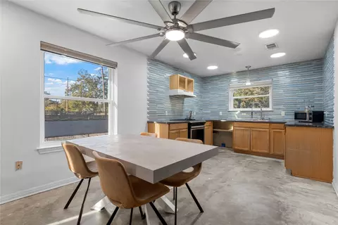 Dining - 1101 E Walnut St, Waco, TX 76704 photo 1 of 1