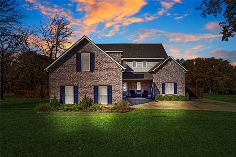 137 White Dove Trl, Denison, TX 75020