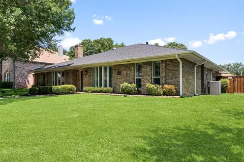 2501 Bluffton Dr, Plano, TX 75075