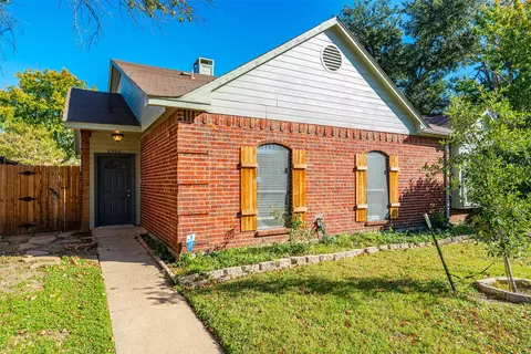 2906 Roxboro Rd, Euless, TX 76039 photo 3