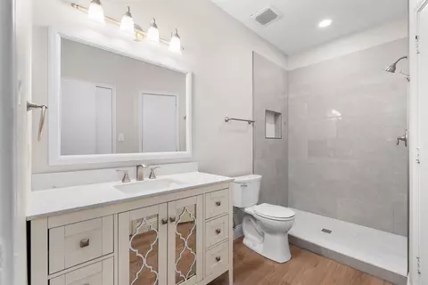 2906 Roxboro Rd, Euless, TX 76039 photo 12