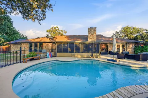 170 Cedarcrest Ln, Double Oak, TX 75077