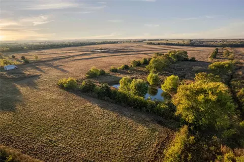 112 Hill Ranch Rd, Celeste, TX 75423 photo 2