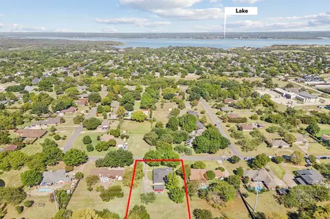1261 Emerald Cir, Southlake, TX 76092