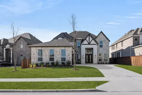 9925 Casa Frontera Dr, Fort Worth, TX 76179