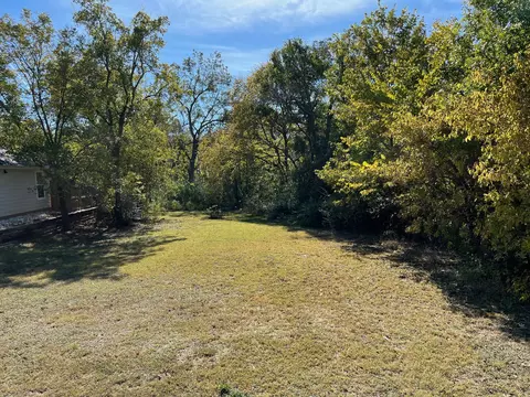 1208 Martin Luther King St, Denison, TX 75020