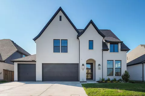 7724 Pondview Ln, Fort Worth, TX 76123