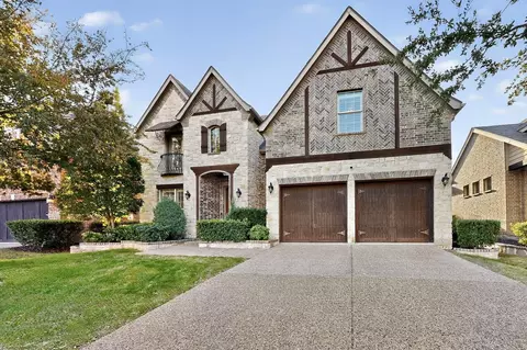 7321 Canadian Dr, Irving, TX 75039