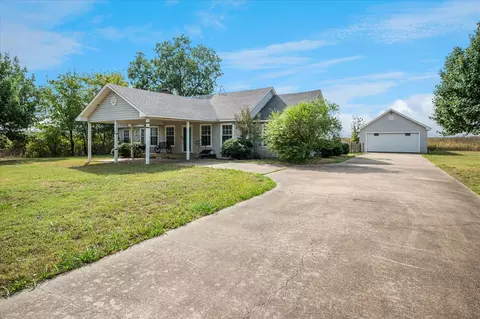 9828 County Rd, Alvarado, TX 76009