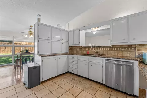 Kitchen - 4337 Cedar Mountain Dr, Waco, TX 76708 photo 2 of 3