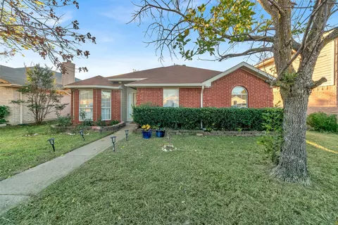 1723 Stewart St, Cedar Hill, TX 75104