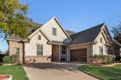6915 Clayton Nicholas Ct, Arlington, TX 76001
