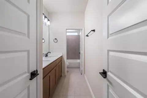 Entry Way - 3107 White Oak Rd, Terrell, TX 75161 photo 6 of 6