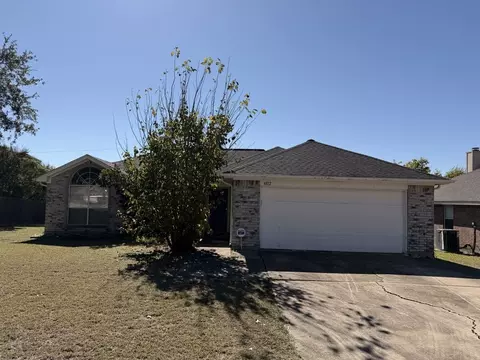 4812 Dax Dr, Fort Worth, TX 76135