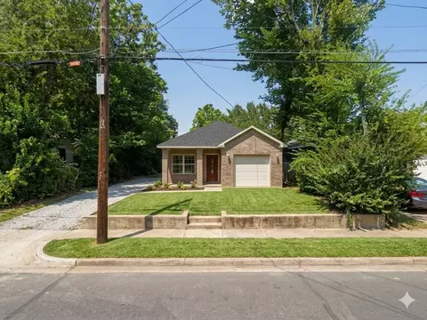 2633 Macon St, Dallas, TX 75215
