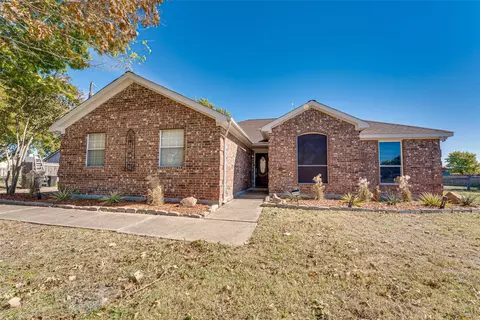 2115 The Crossings Dr, Lowry Crossing, TX 75069