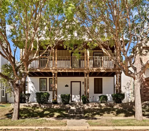 1117 Grey Fox Dr, Savannah, TX 76227