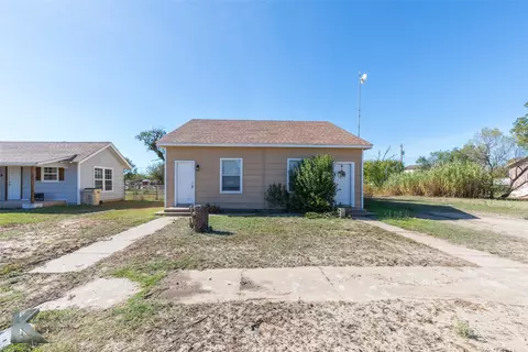 344 SW Avenue A, Hamlin, TX 79520