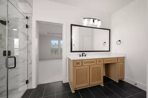 1228 Strait Ln, Burleson, TX 76028