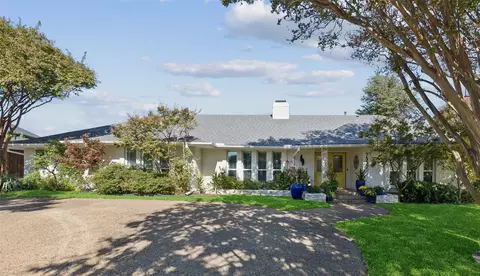 7537 Royal Pl, Dallas, TX 75230