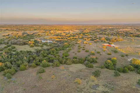 3270 Fm-573, Comanche, TX 76442