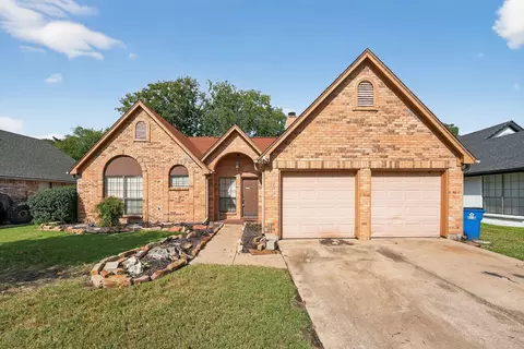 8401 Liberty Ln, Rowlett, TX 75089