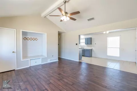 Living - 3618 Georgetown Dr, Abilene, TX 79602 photo 1 of 3