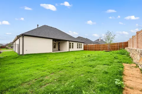 Exterior - 502 Windchase Dr, Haslet, TX 76052 photo 9 of 9