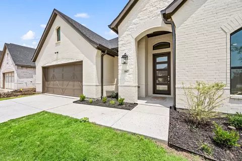 Exterior - 502 Windchase Dr, Haslet, TX 76052 photo 4 of 9