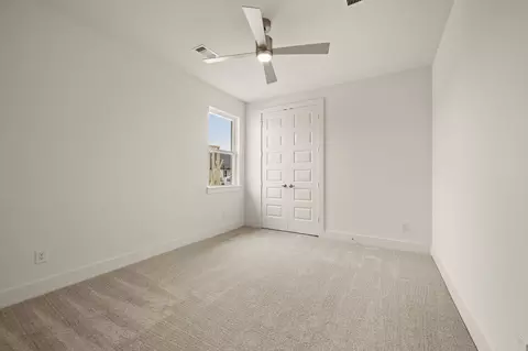 Bedroom - 502 Windchase Dr, Haslet, TX 76052 photo 3 of 8