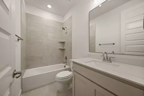 Bath - 502 Windchase Dr, Haslet, TX 76052 photo 5 of 5