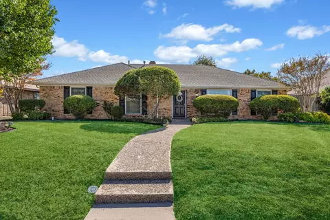 2608 Cross Bend Rd, Plano, TX 75023