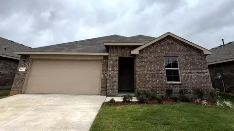 8517 Coffee Springs Dr, Fort Worth, TX 76131