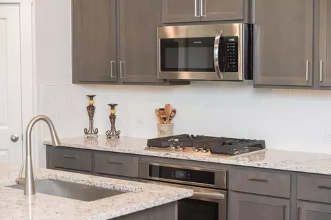 6121 Baritone Ct, Sachse, TX 75048