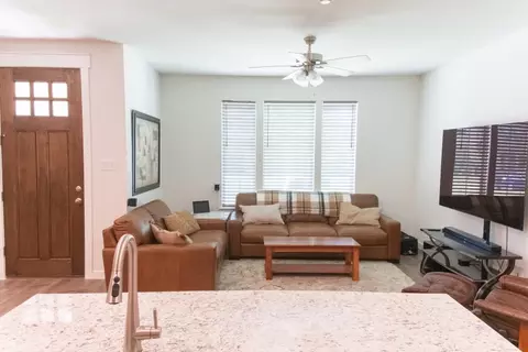 6121 Baritone Ct, Sachse, TX 75048