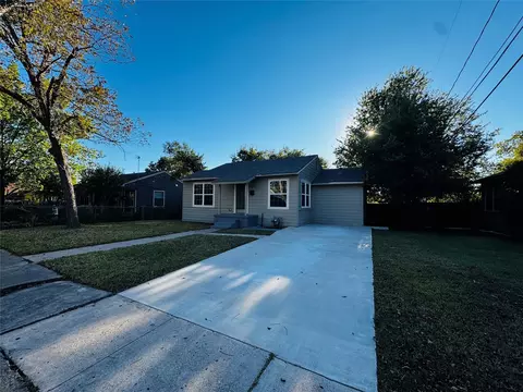 Exterior - 2704 N 32nd St, Waco, TX 76708 photo 8 of 8