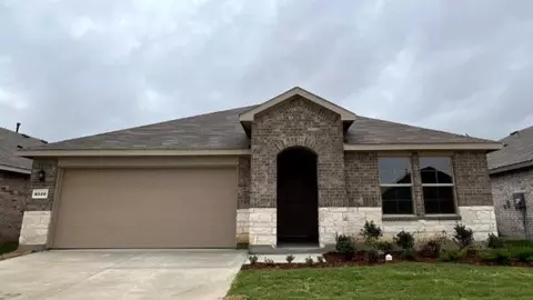 8509 Hollymead Ln, Fort Worth, TX 76131