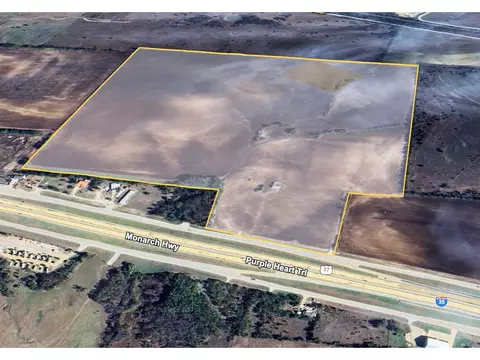 tbd I-35 Rd, Abbott, TX 76621 photo 2