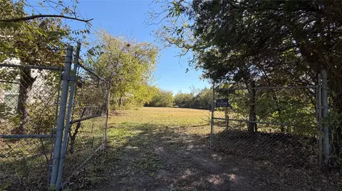 1160 Rodeo Center Blvd, Mesquite, TX 75149