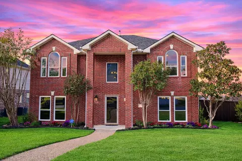 2309 York Ct, Carrollton, TX 75006