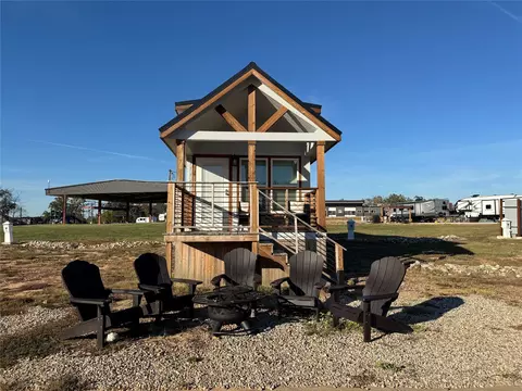50 Cr 3227 UNIT 97, Mount Pleasant, TX 75455