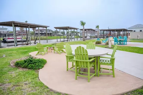 101 Caribbean Dr #3, Corpus Christi, TX 78418
