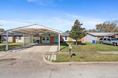 12113 Baron Dr, Balch Springs, TX 75180