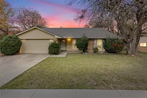 502 Charlotte St, Greenville, TX 75402