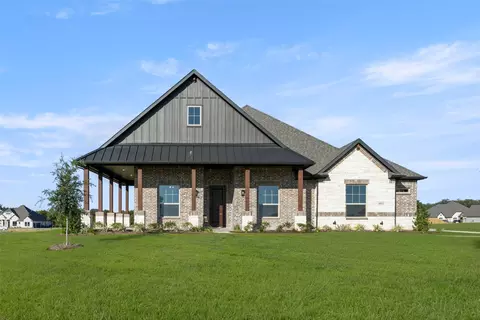 4012 Twin Hills Ct, Joshua, TX 76058