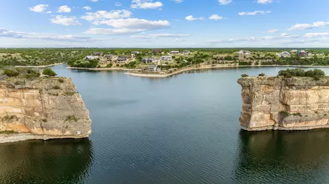 0 Castle Harbour Dr, Graford, TX 76449
