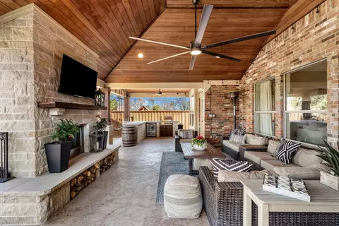 2911 Adams Dr, Melissa, TX 75454
